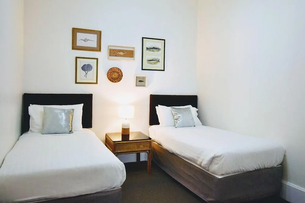 Seawall Apartments Adelaide Avustralya