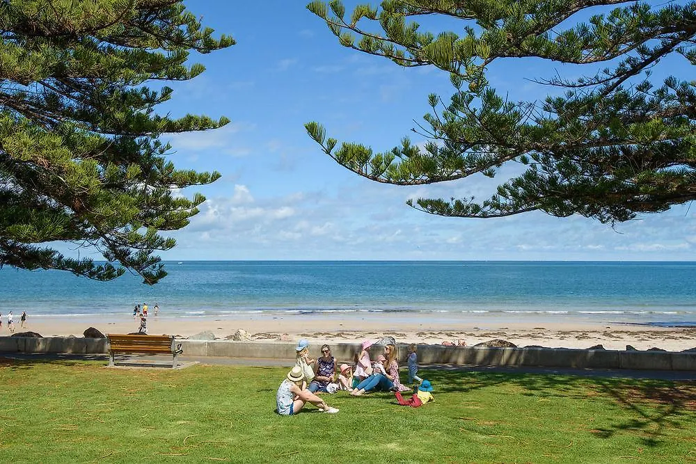 Seawall Apartments Adelaide Apart Otel