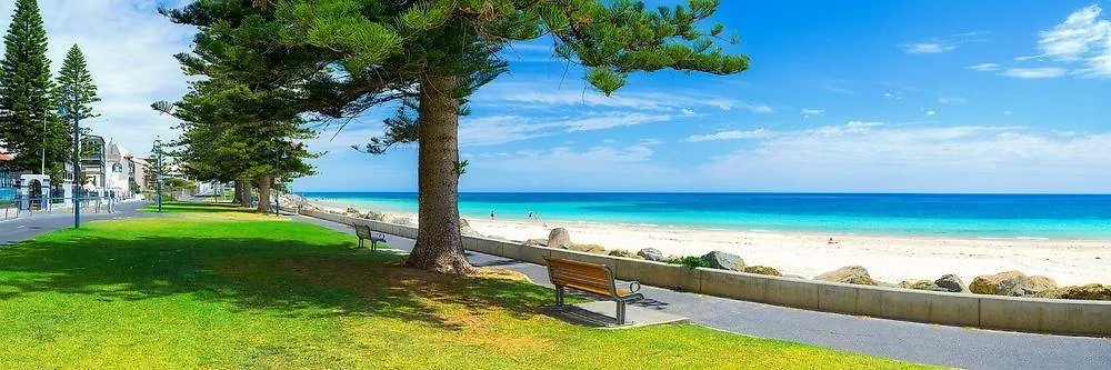 Seawall Apartments Adelaide 4*,  Avustralya
