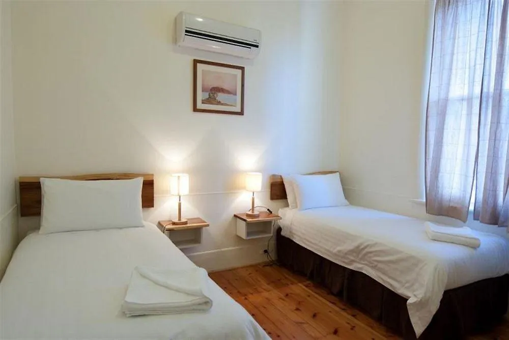 **** Apart Otel Seawall Apartments Adelaide Avustralya