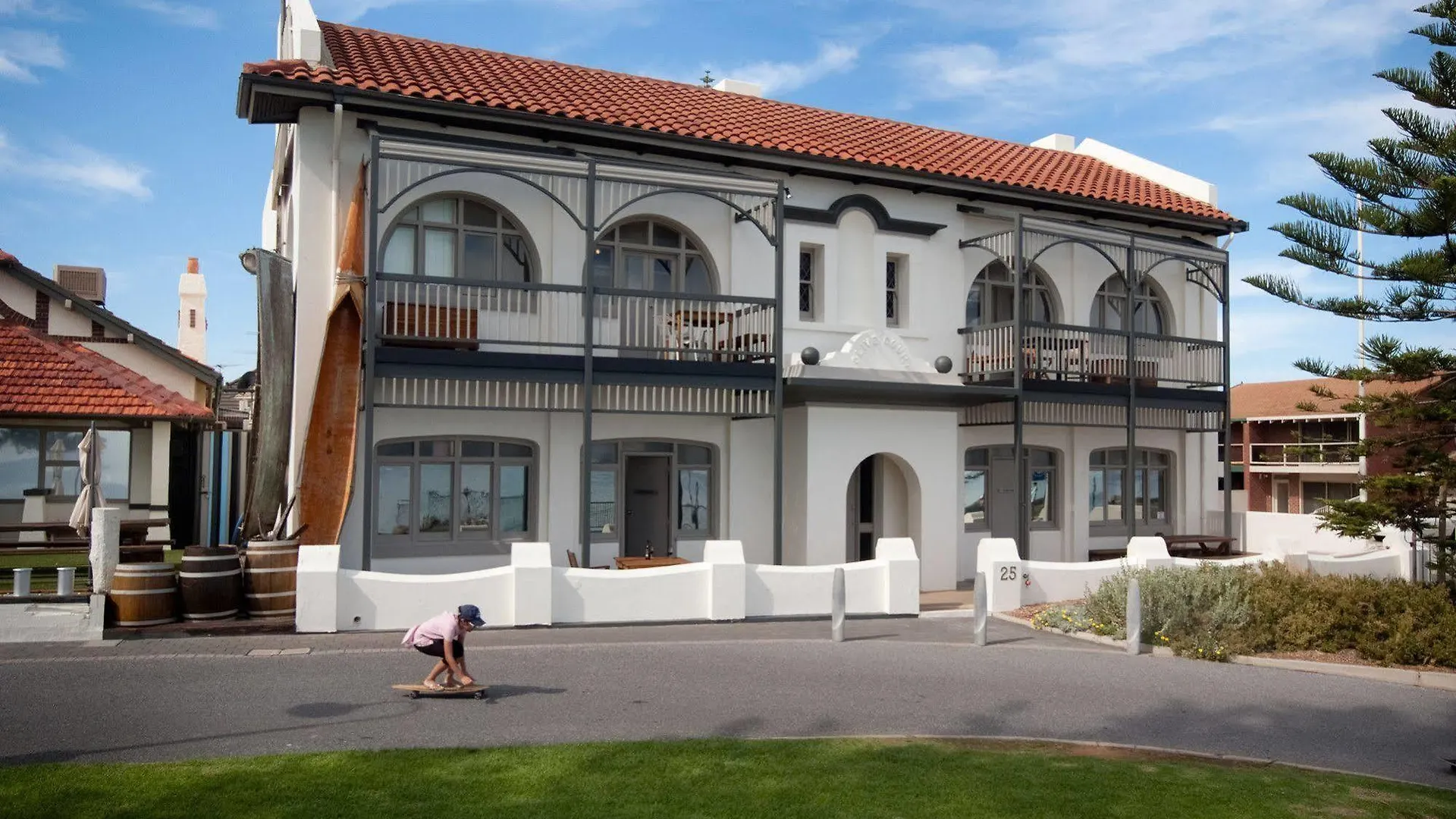 Seawall Apartments Adelaide 4*,  Avustralya